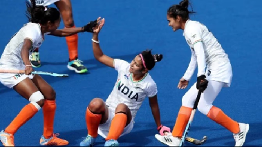 भारतीय महिला हॉकी टीम पांचवीं बार सेमीफाइनल में पहुंची, कनाडा को 3-2 से हराया ..